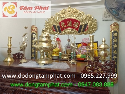 Bộ đồ đồng thờ cúng gia tiên lắp đặt cho khách