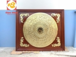 Mặt trống đồng Ngọc Lũ khung Dơi gỗ sang trọng