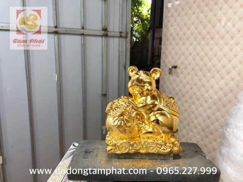 Mẫu tượng chuột phong thủy ôm túi càn khôn đẹp tinh xảo