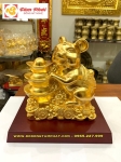 Tượng chuột tài lộc đẹp bên Kim Nguyên Bảo dát vàng