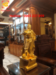 Tượng Đức Thánh Trần cao 70cm nặng 30kg dát vàng 9999 bàn giao cho khách
