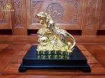 Một số mẫu tượng Hổ phong thủy độc đáo bằng đồng mạ vàng 24k