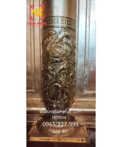 Ốp cột gỗ bằng đồng nguyên chất chạm hình linh thú