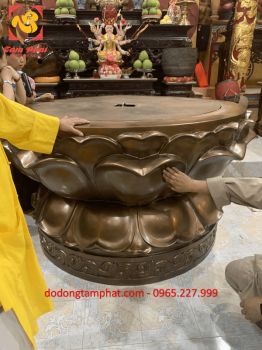 Bàn giao tượng đồng Phật Thích Ca cao 3m nặng 3 tấn dát điểm vàng tại chùa Thiên Ấn, Quảng Ngãi